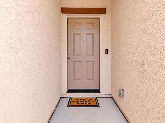 4th image of 5590 Sunhaven Street