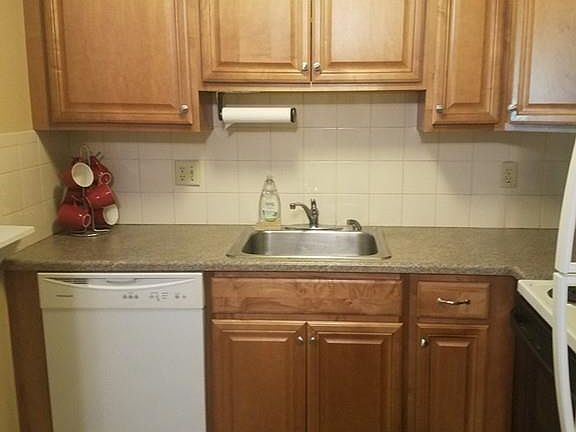 3rd image of 599 Old West Central St APT C11