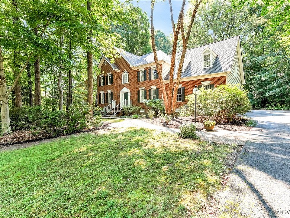 1st image of 9125 Stephens Manor Dr