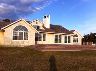 43 Shinnecock Rd, Quogue, NY 11959