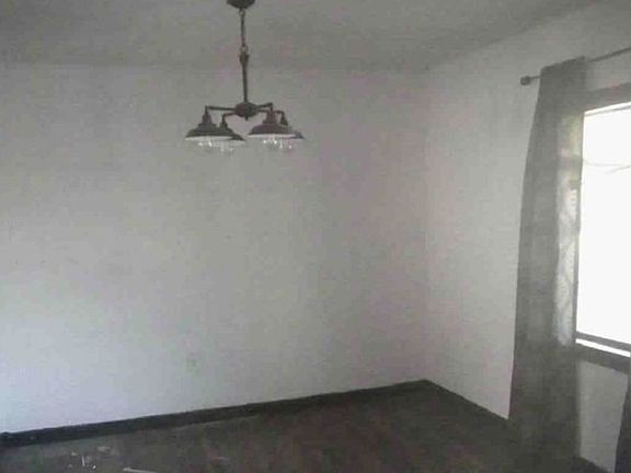 Formal Dining