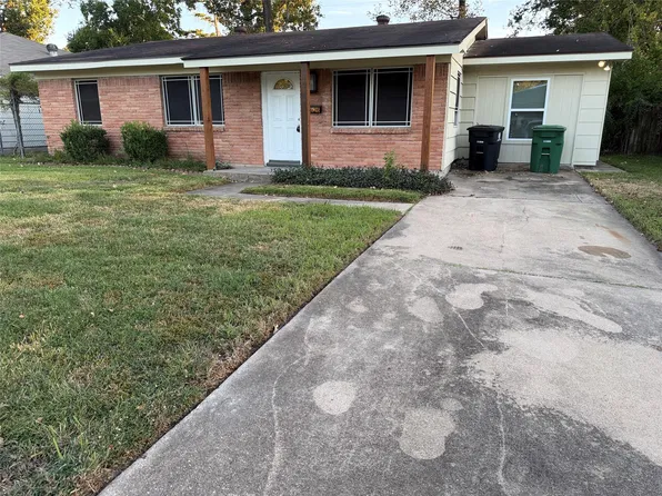 7626 Rhobell St, Houston, TX 77016