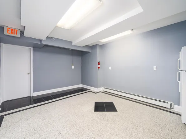 168 Coles Street image 12 of 25