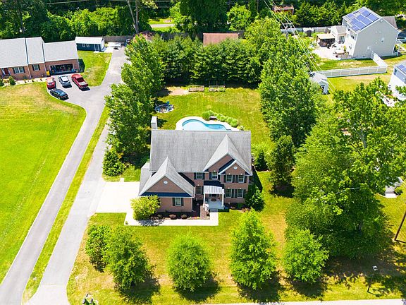 4th image of 112 Bellemeade Dr