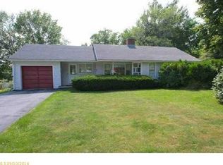 82 Fletcher St, Kennebunk, ME 04043