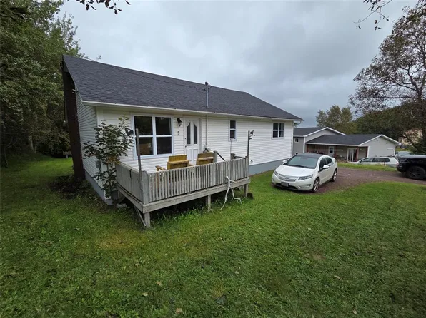 3 Hynes Road, Bishop's Falls, NL A0H1C0