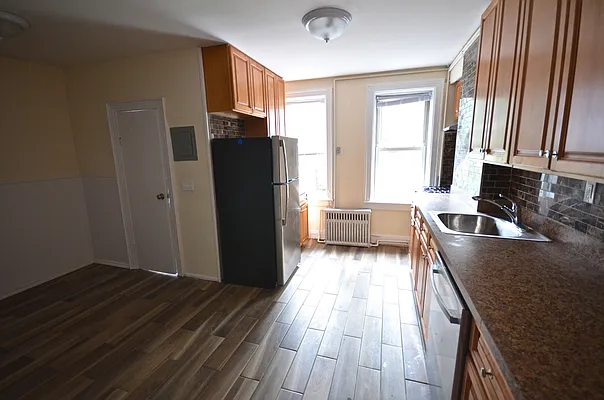 Rented by Swythe, Inc. | media 33