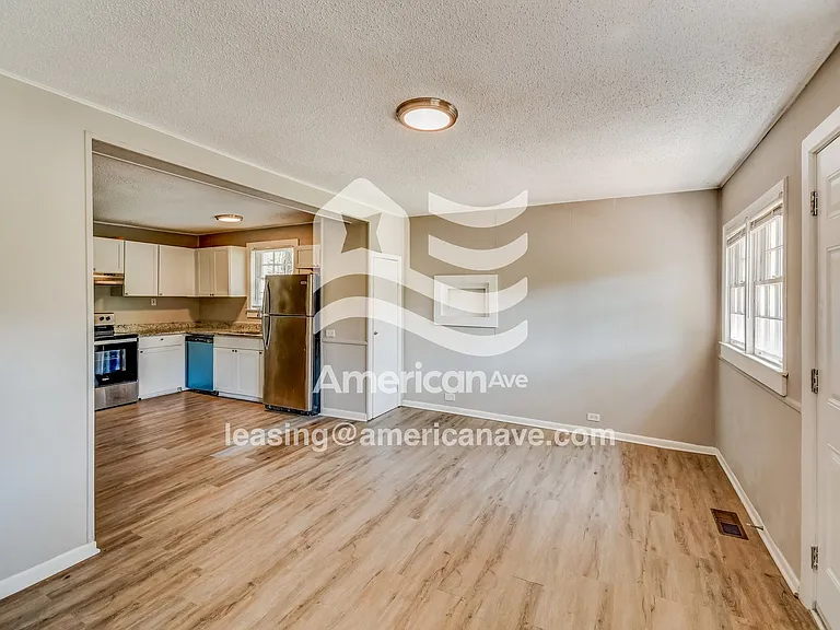 736927_005_dining_room_13645741.jpg