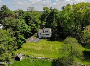 532 Round Hill Rd, Greenwich, CT 06831