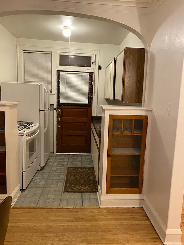3046 N Laramie Ave — Photo 4