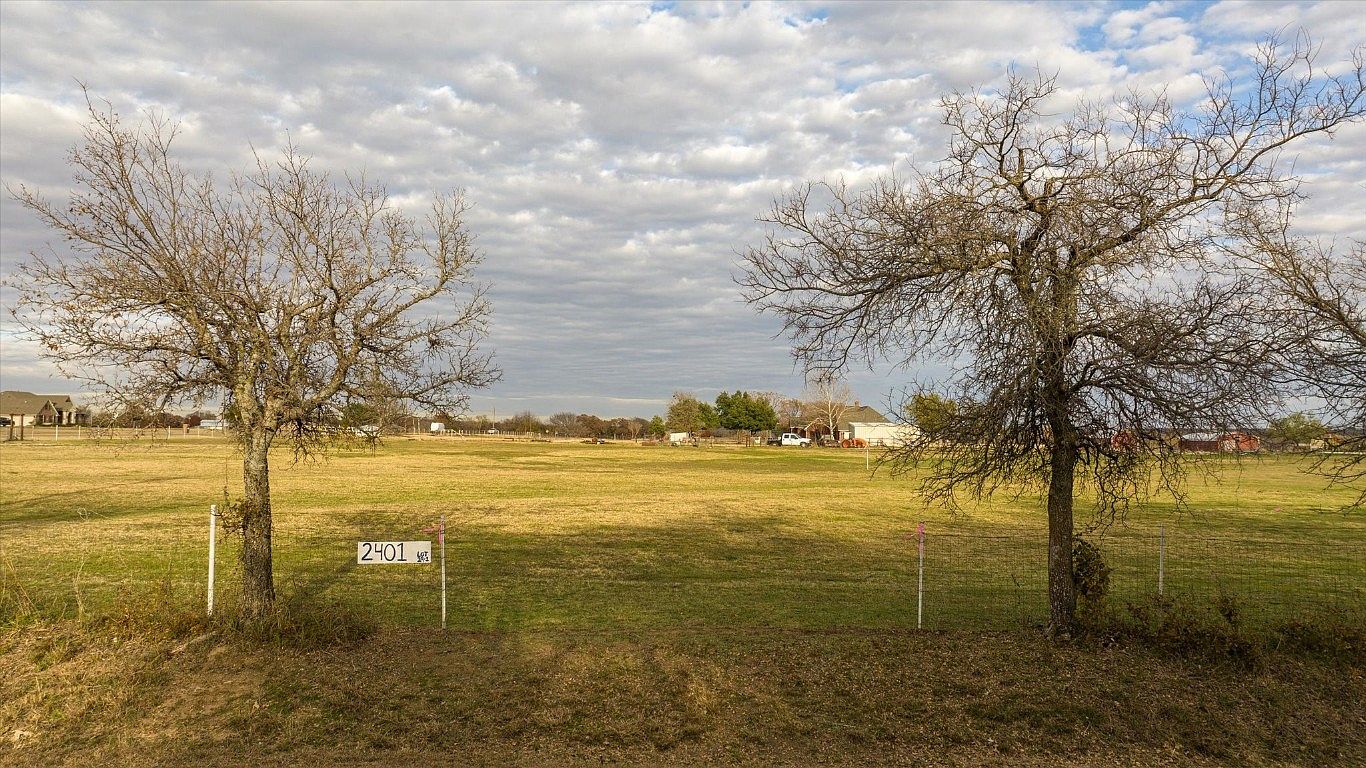 2401 Meander Rd, Granbury, TX 76049 MLS 20495322 Zillow