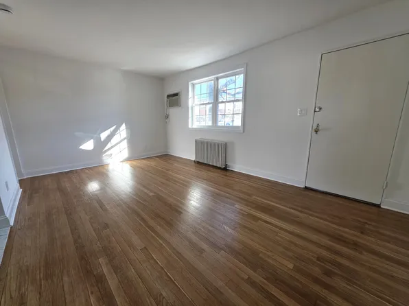 223-17 59th Avenue image 2 of 22