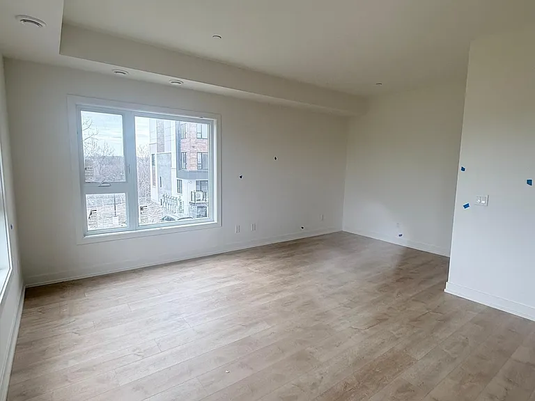 16 Melbourne Ave #320B — Photo 13