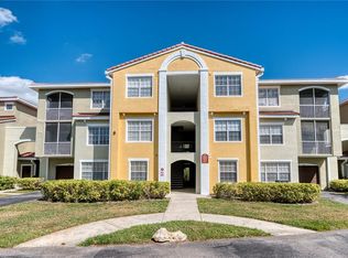 5551 Bentgrass Dr #11-303, Sarasota, FL 34235