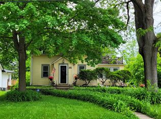 W228S9020 Jackson Pkwy, Big Bend, WI 53103