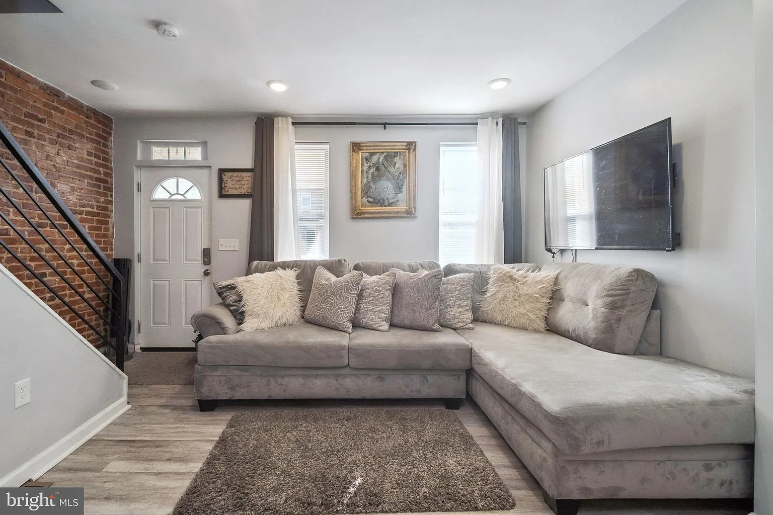 3404 Lyndale Ave photo 1