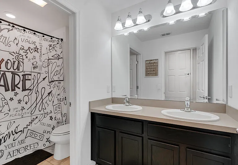 4894 Knoll Ln — Photo 12