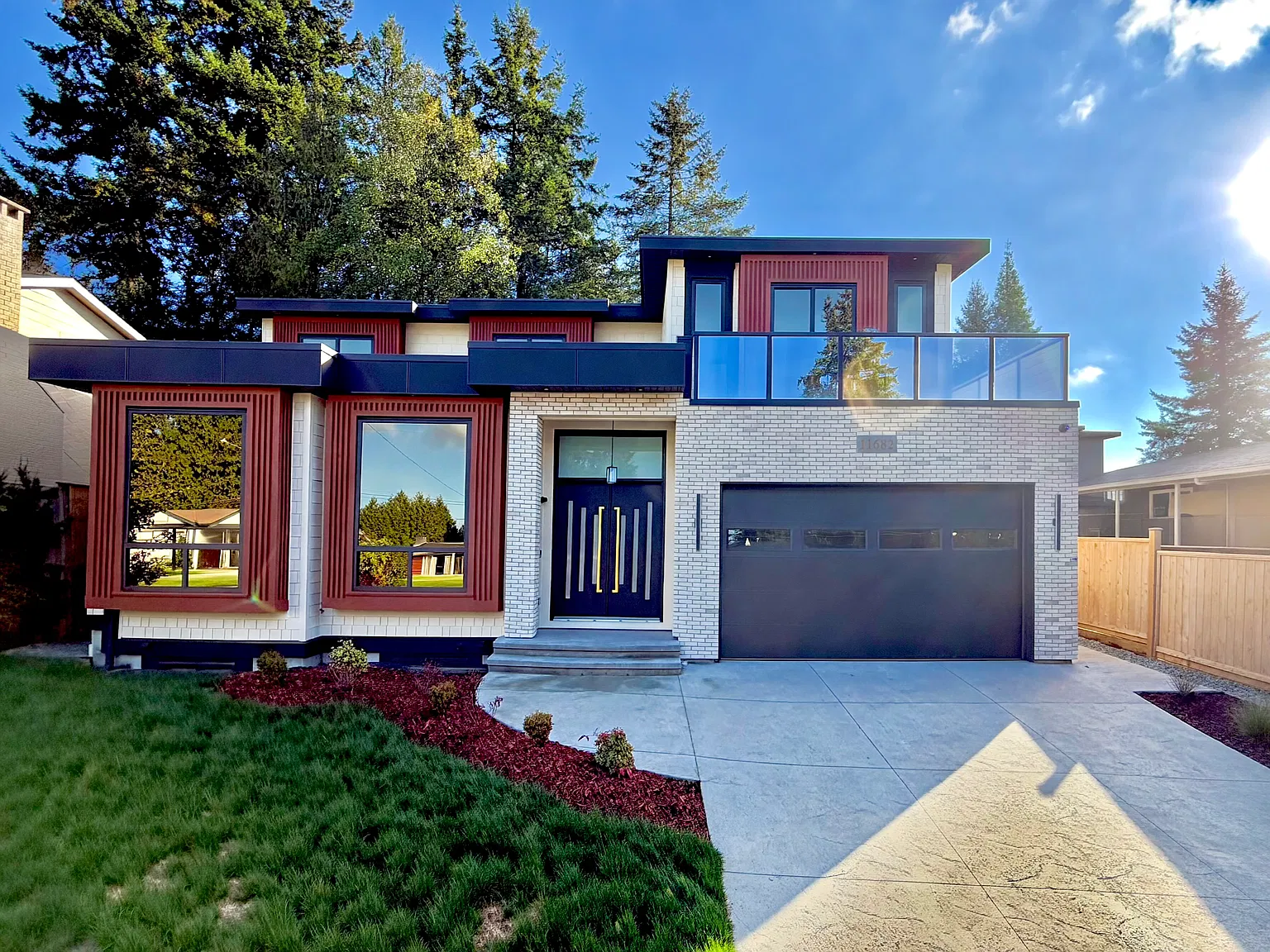 5 bed, 2800 sqft, $4,800 — Photo 1