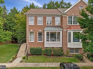5613 Brookland Ct, Alexandria, VA 22310