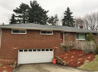 22 Sage Dr, Pittsburgh, PA 15235