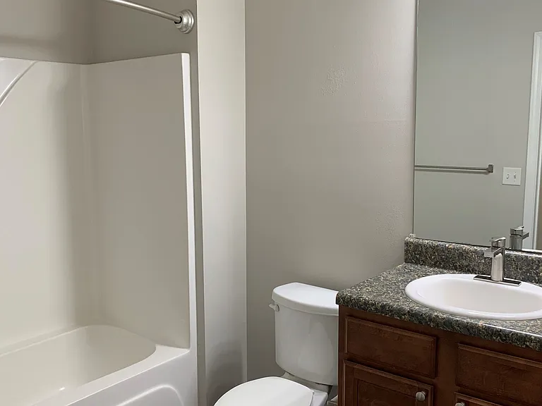 Perdido Isle Apartment Homes — Photo 44
