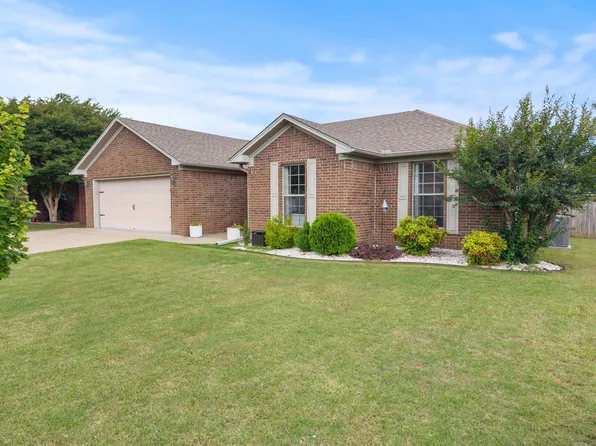 2750 Makenzie Dr, Conway, AR 72034