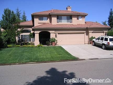 1st image of 4546 Beechwood Dr