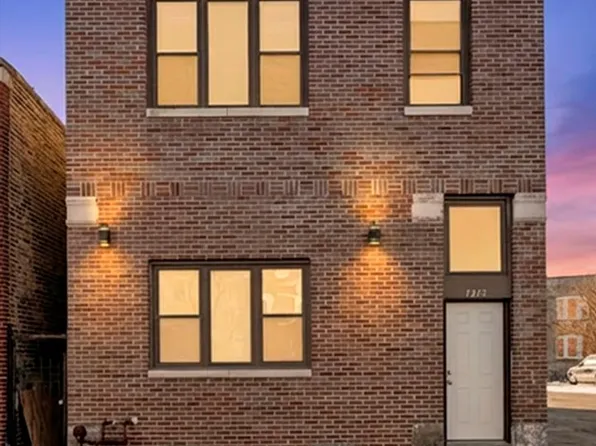 1215 W 59th St, Chicago, IL 60636