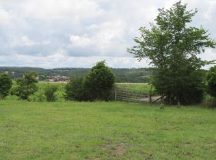 412 Highway Byp, Huntsville, AR 72740