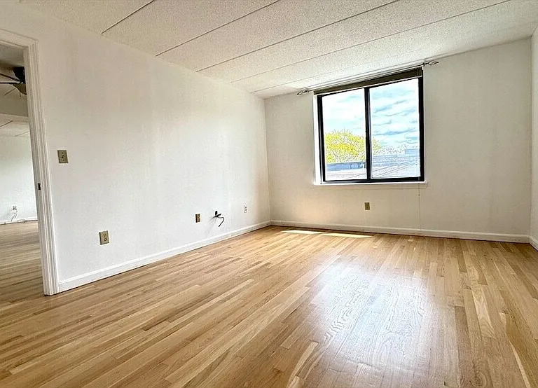 83 Brainerd Rd #404B — Photo 7
