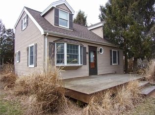 102 Parker St, Manahawkin, NJ 08050