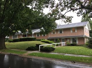 1 Greenwood Mall, Wyomissing, PA 19610