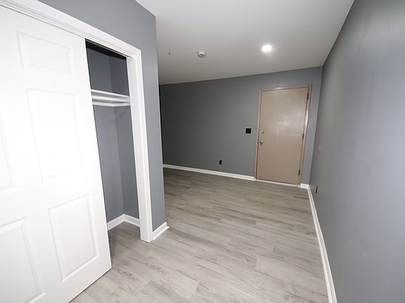 5th image of 514 Saint Paul Pl #D