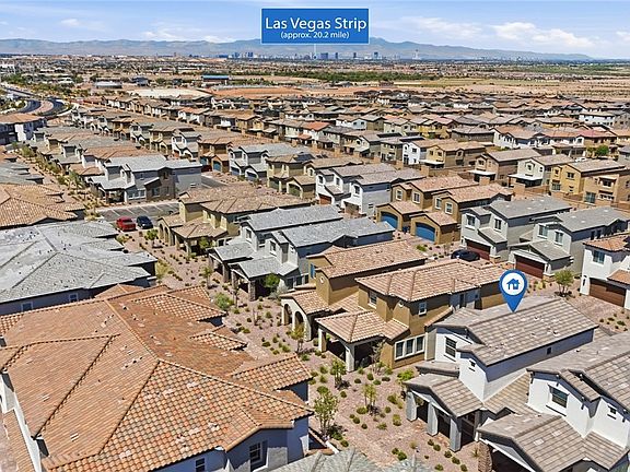 5th image of 219 Vanhoy Ave