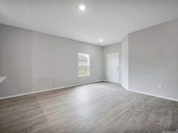 3rd image of 10206 Goose Way