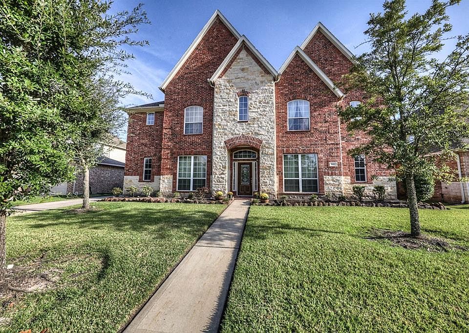 1st image of 6411 Oakmont Creek Dr