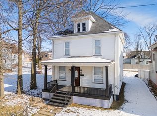 706 Harriet Ave NW, Canton, OH 44703