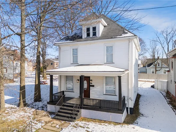 706 Harriet Ave NW, Canton, OH 44703