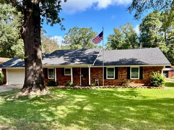 303 Pin Oak St, Atlanta, TX 75551