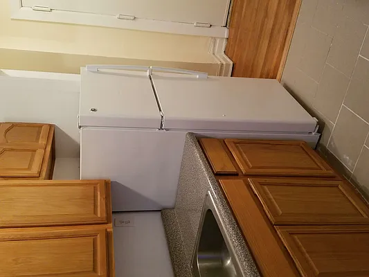 Rented by Max & Associates Realty Corp | media 14