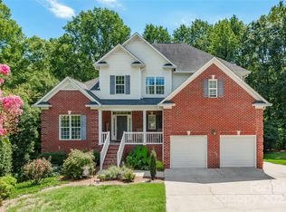 2745 Firethorn Ct, Gastonia, NC 28056