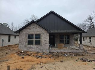 804 N 3rd St, Paragould, AR 72450