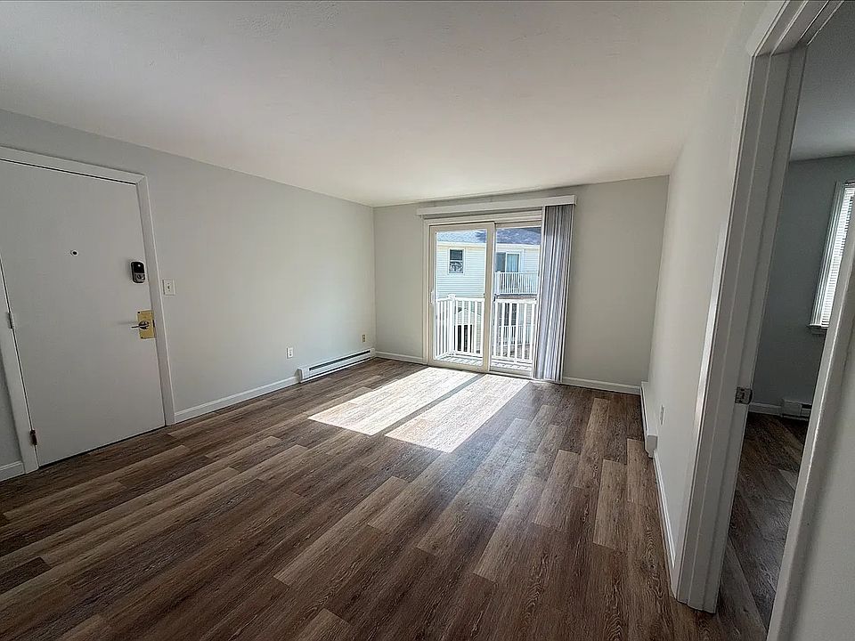 1st image of 60B Phillips St #2-5