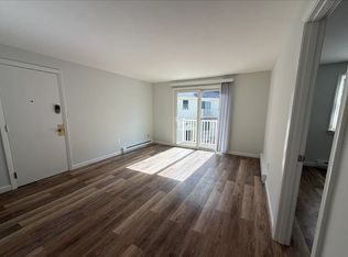 60B Phillips St #2-5, Attleboro, MA 02703