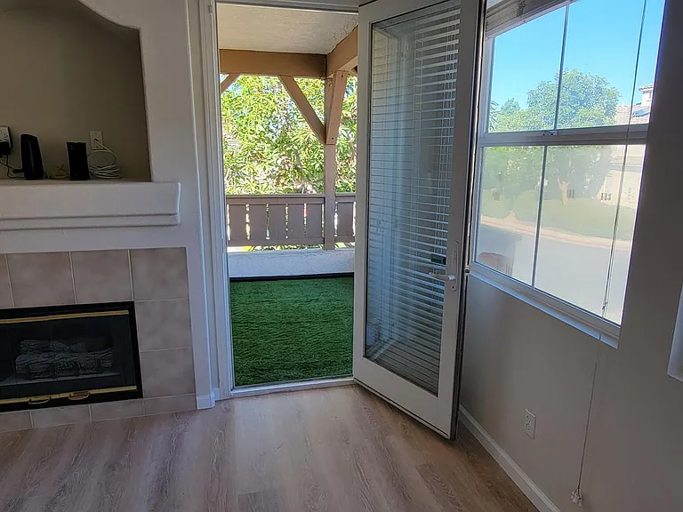895 Custer Ave — Photo 17