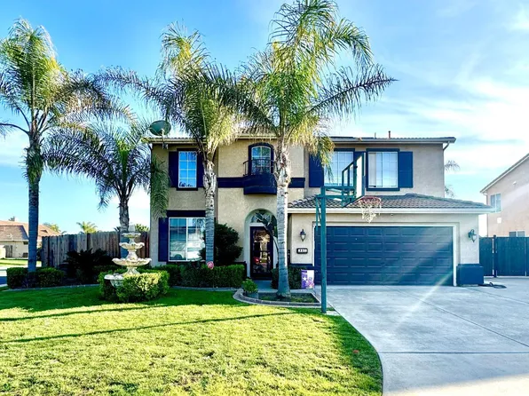 907 W Windsor Dr, Hanford, CA 93230