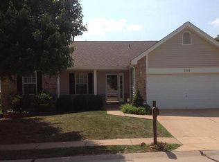 1053 Big Bend Station Dr, Valley Park, MO