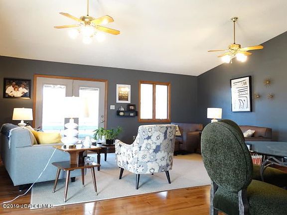 4th image of 2314 Liberty Ln