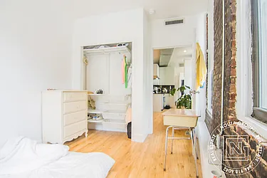 Rented by Nolita Group