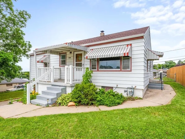 4460 Hillsdale Ave, Omaha, NE 68107